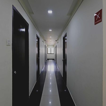 Hotel O Golden Wings ウダイプル エクステリア 写真